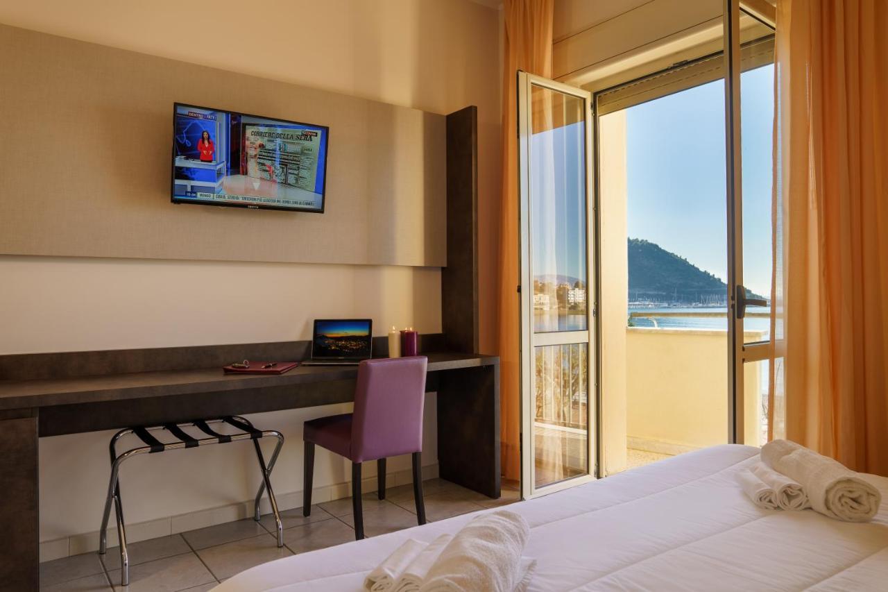Hotel Tirreno Sapri Exterior photo