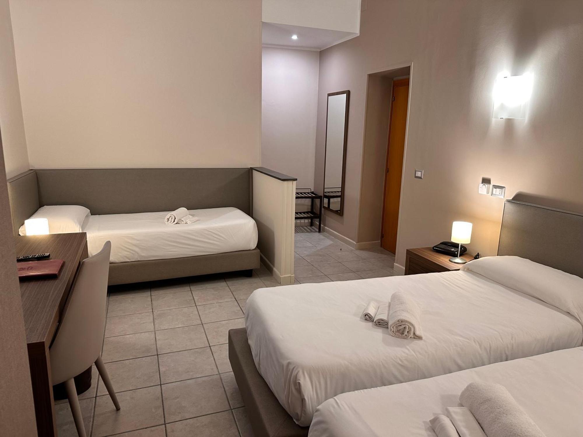 Hotel Tirreno Sapri Exterior photo
