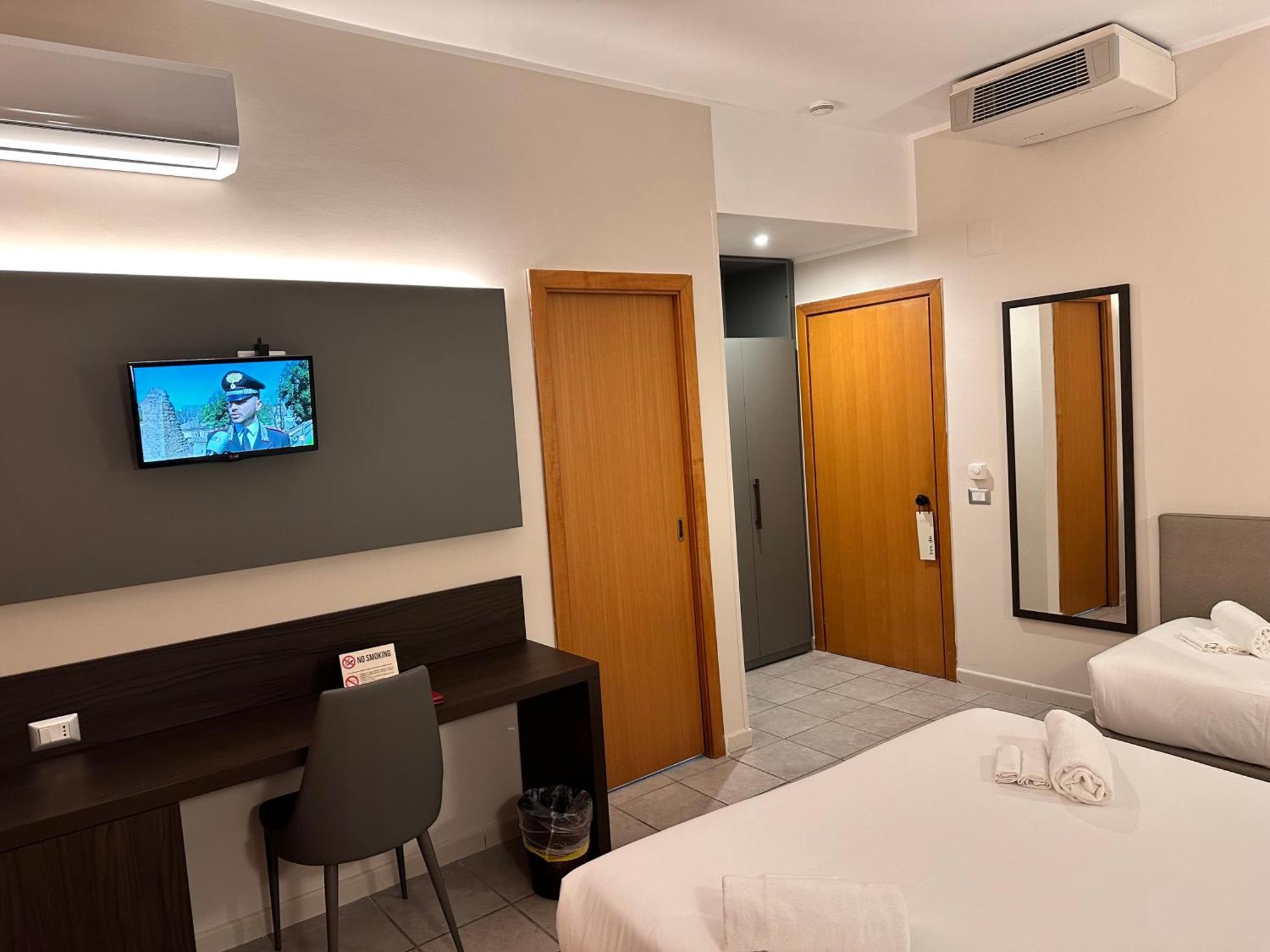Hotel Tirreno Sapri Exterior photo